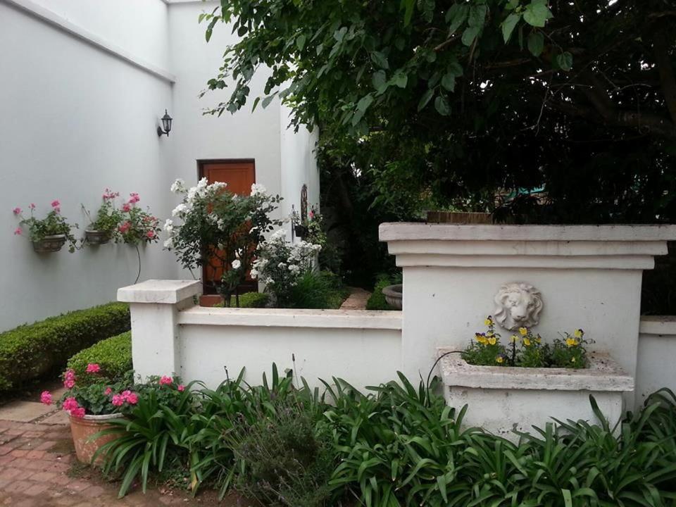 Oxnead Guesthouse Pretoria-Noord Exterior foto